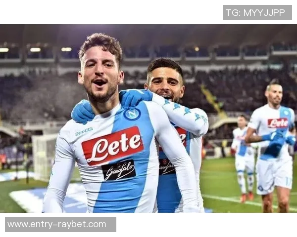 国米与热拿亚激战正酣谁能在意甲赛场上笑到最后